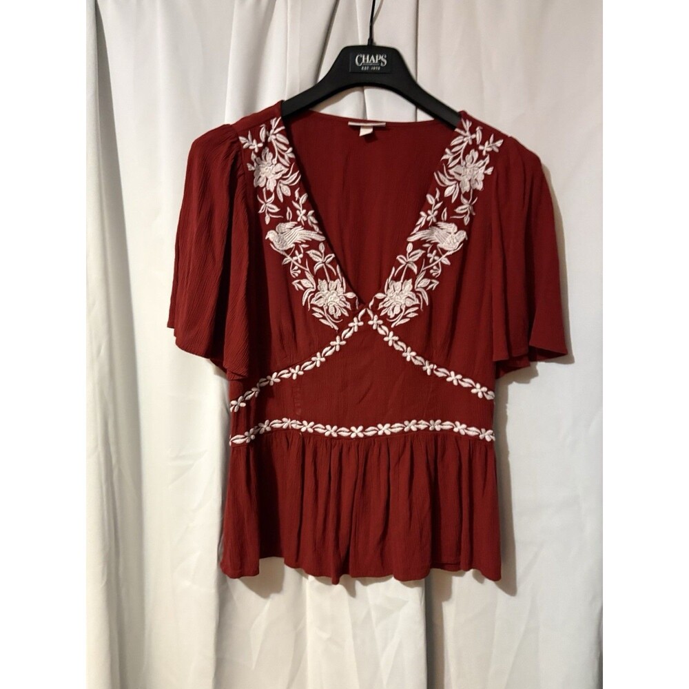 Knox Rose Women's L Red Embroidered V-Neck Flutter Short Sleeve Peplum Blouse